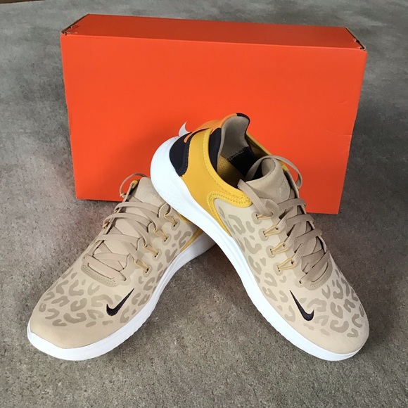 🆕 NIKE Free RN 2018 Running Shoes - Picture 4 of 8